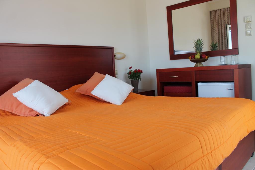 Hotel Xaris Platamonas Zimmer foto