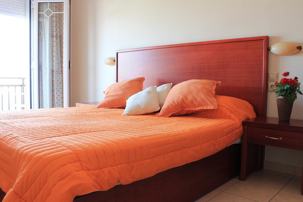 Hotel Xaris Platamonas Zimmer foto